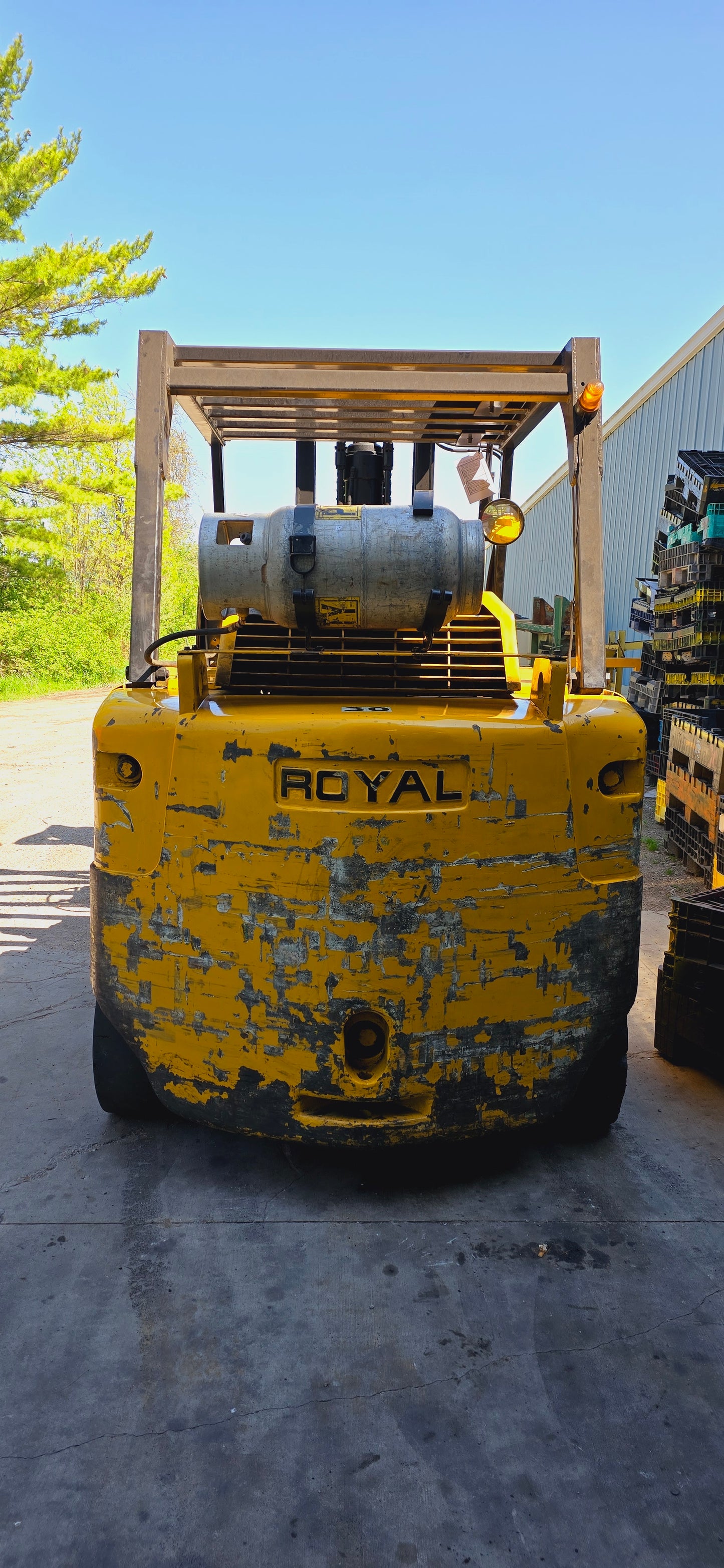 30,000 lb Royal T300 Forklift For Sale
