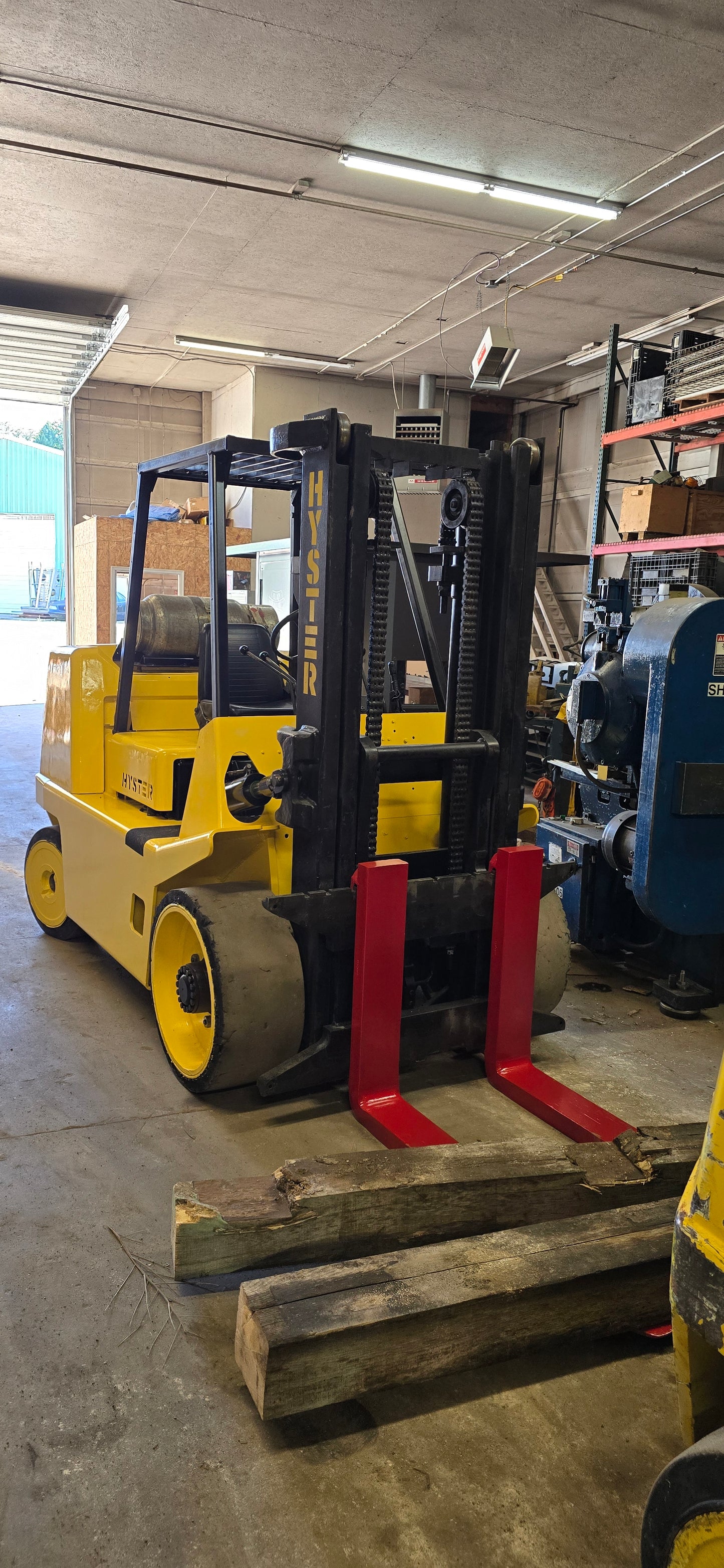 15,500 lb Hyster S155 Forklift For Sale