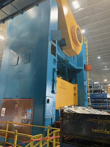 1,000 Ton Danly Straight Side Eccentric Press For Sale