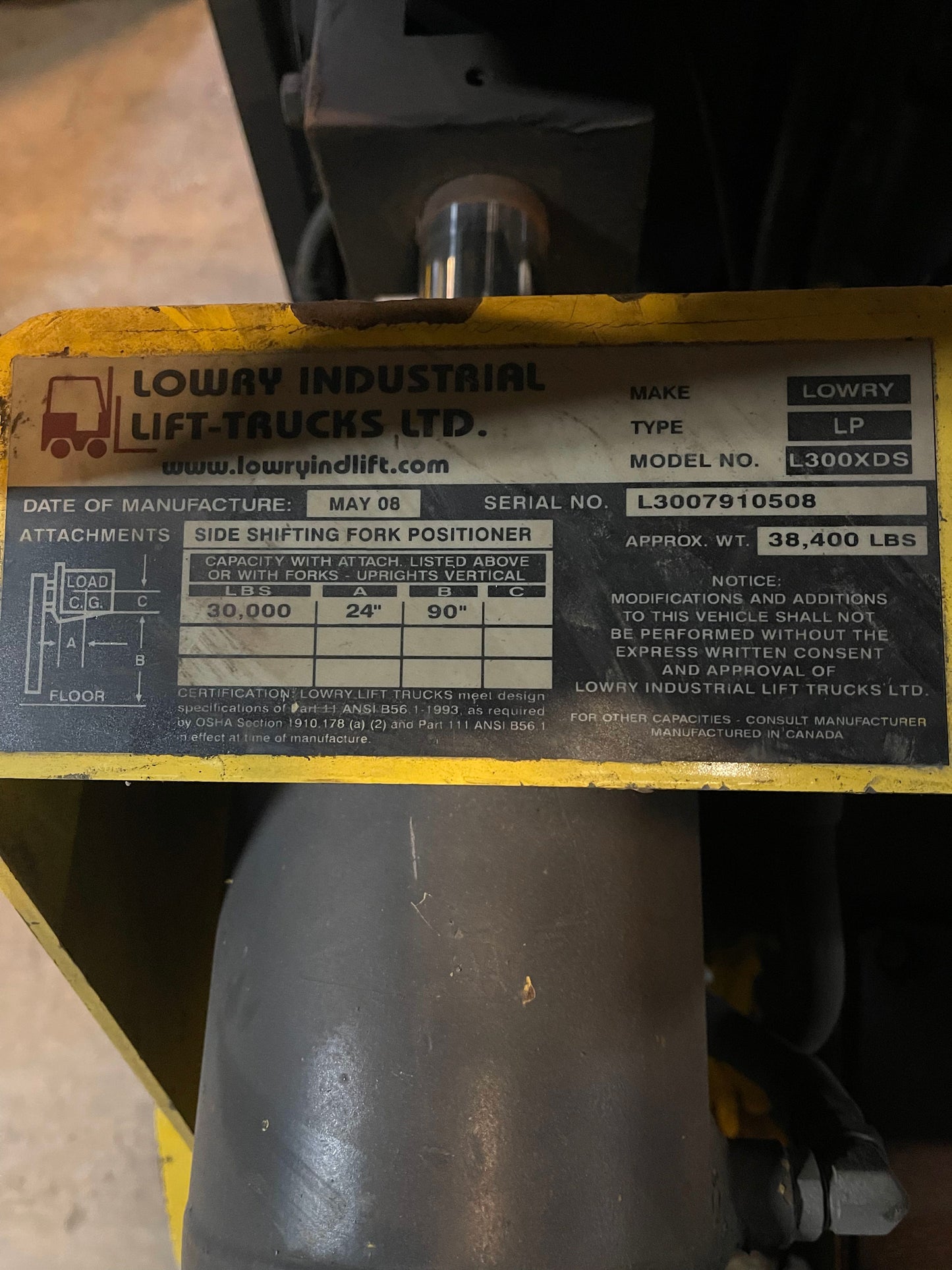 30,000 lb Lowry Forklift For Sale