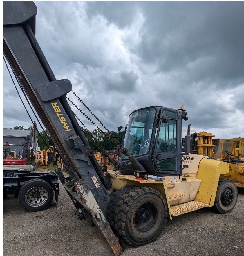 30,000 lb Hyster Forklift For Sale