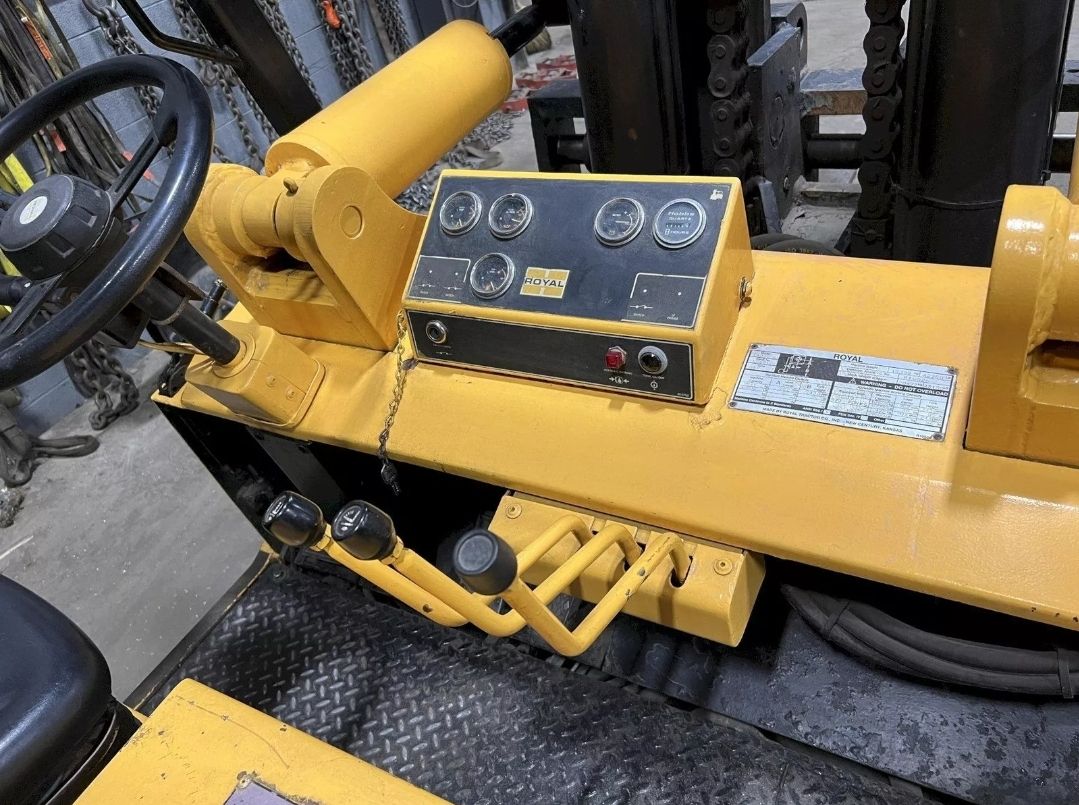 40,000 lb Royal Forklift For Sale