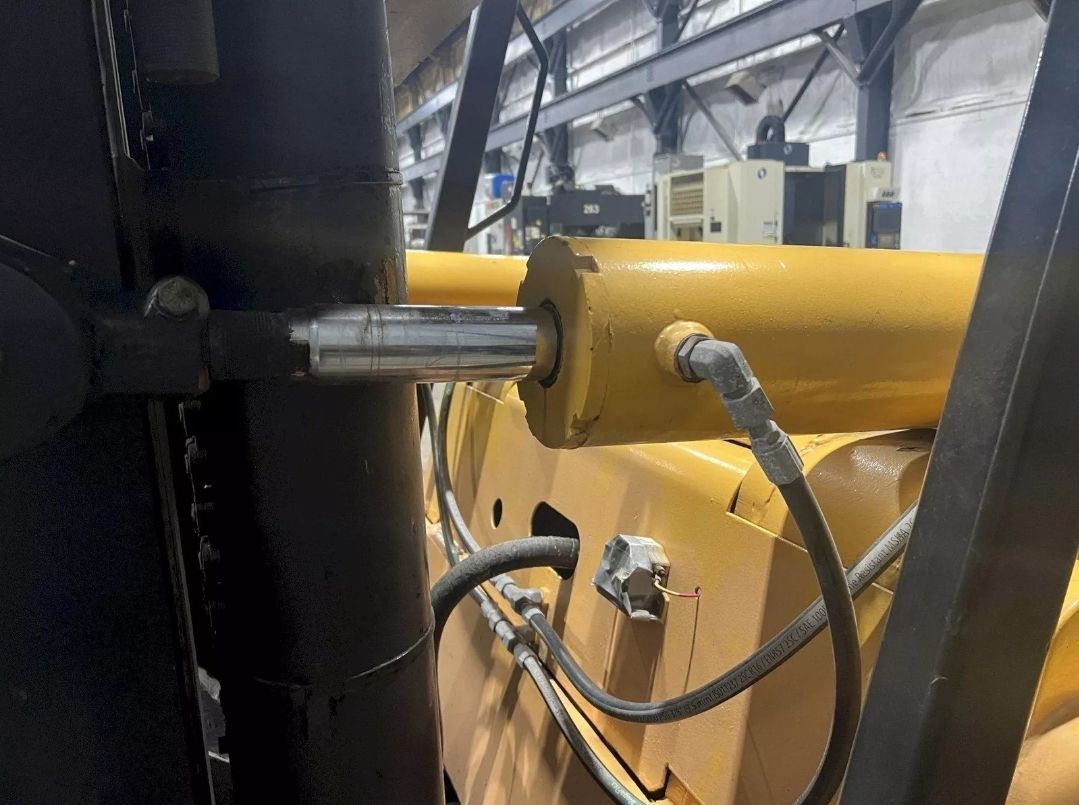 40,000 lb Royal Forklift For Sale