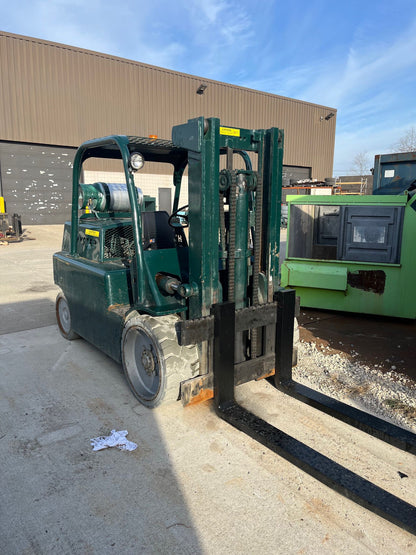15,000 lb Hyster Forklift For Sale