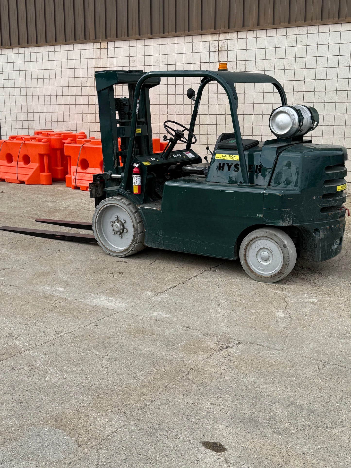 15,000 lb Hyster Forklift For Sale