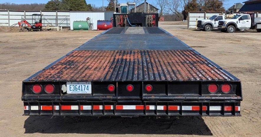 Trail King Hydraulic Beaver Tail Trailer For Sale