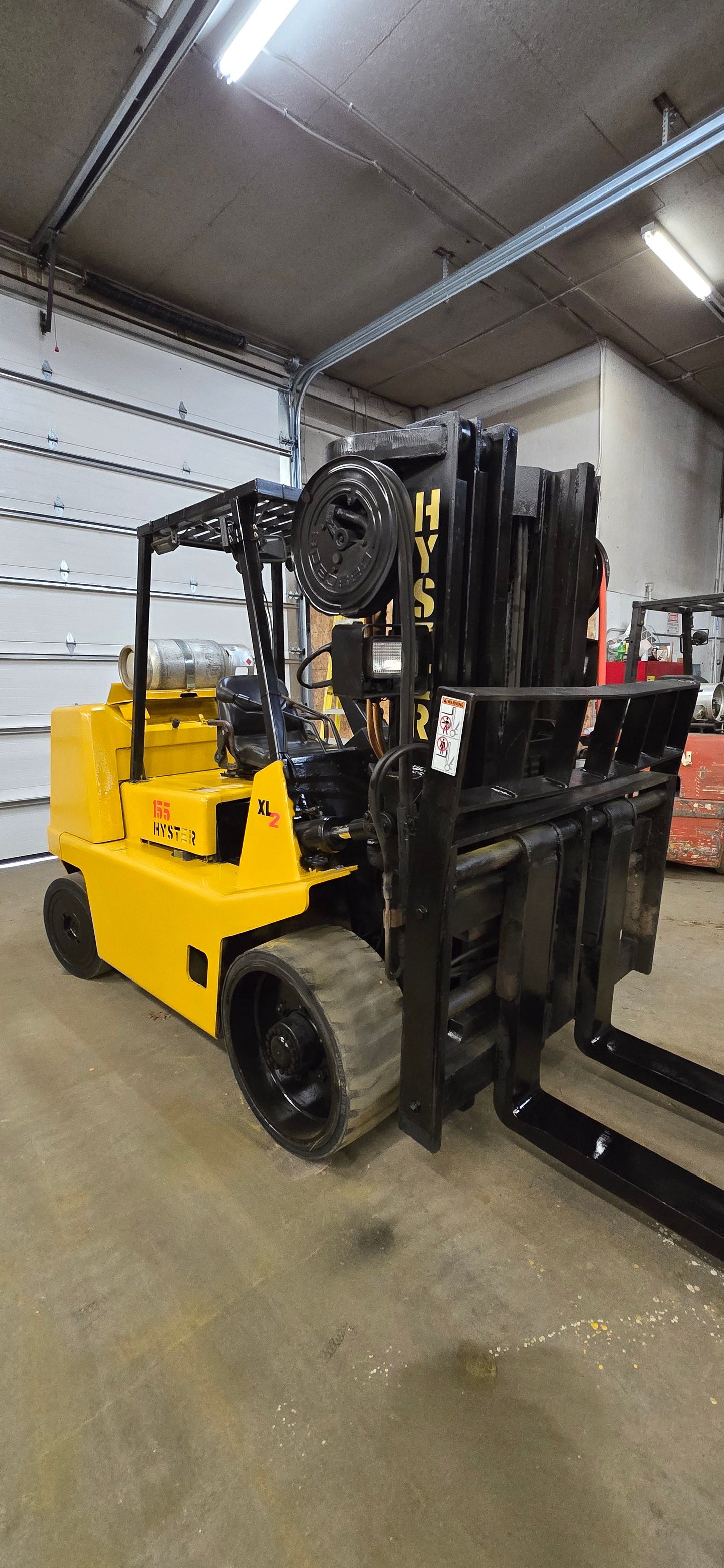 15,500 lb Hyster Forklift For Sale