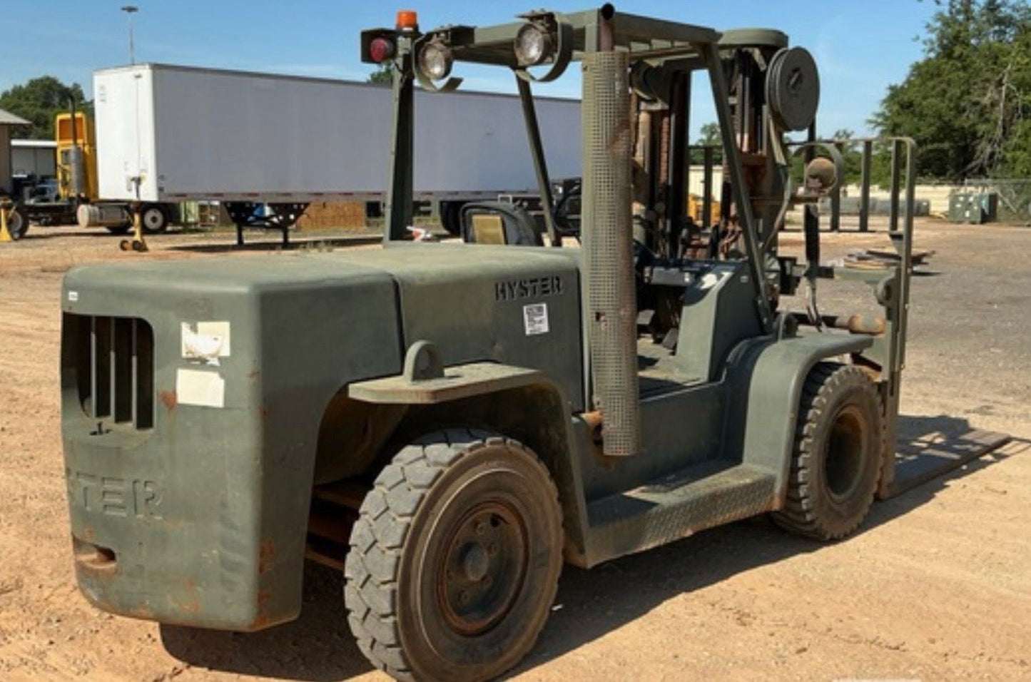15,500 lb Hyster Forklift - Model H155XL - For Sale