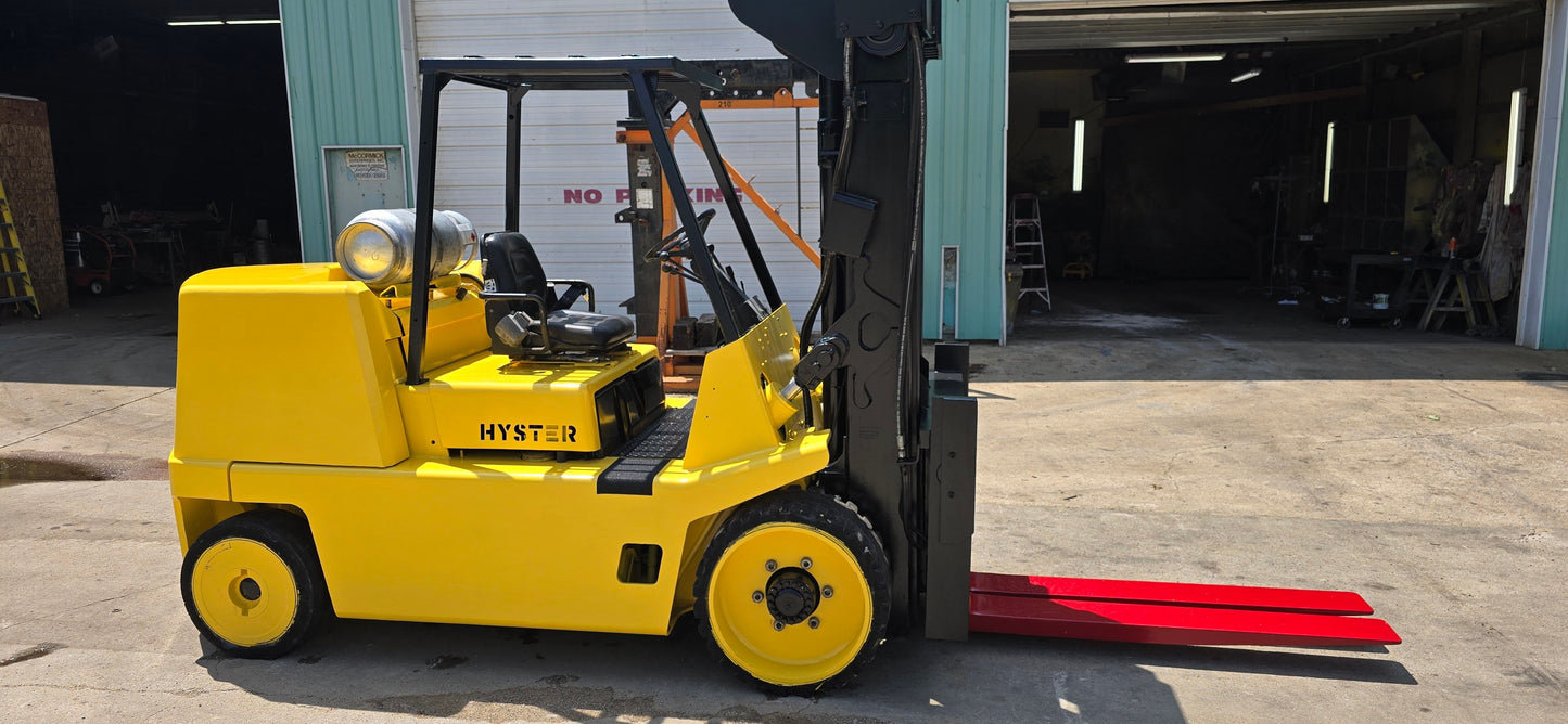 18,000 lb Hyster Forklift For Sale