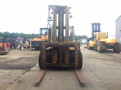 25,000lb CAT Air-Tired Forklift For Sale 12.5 Ton