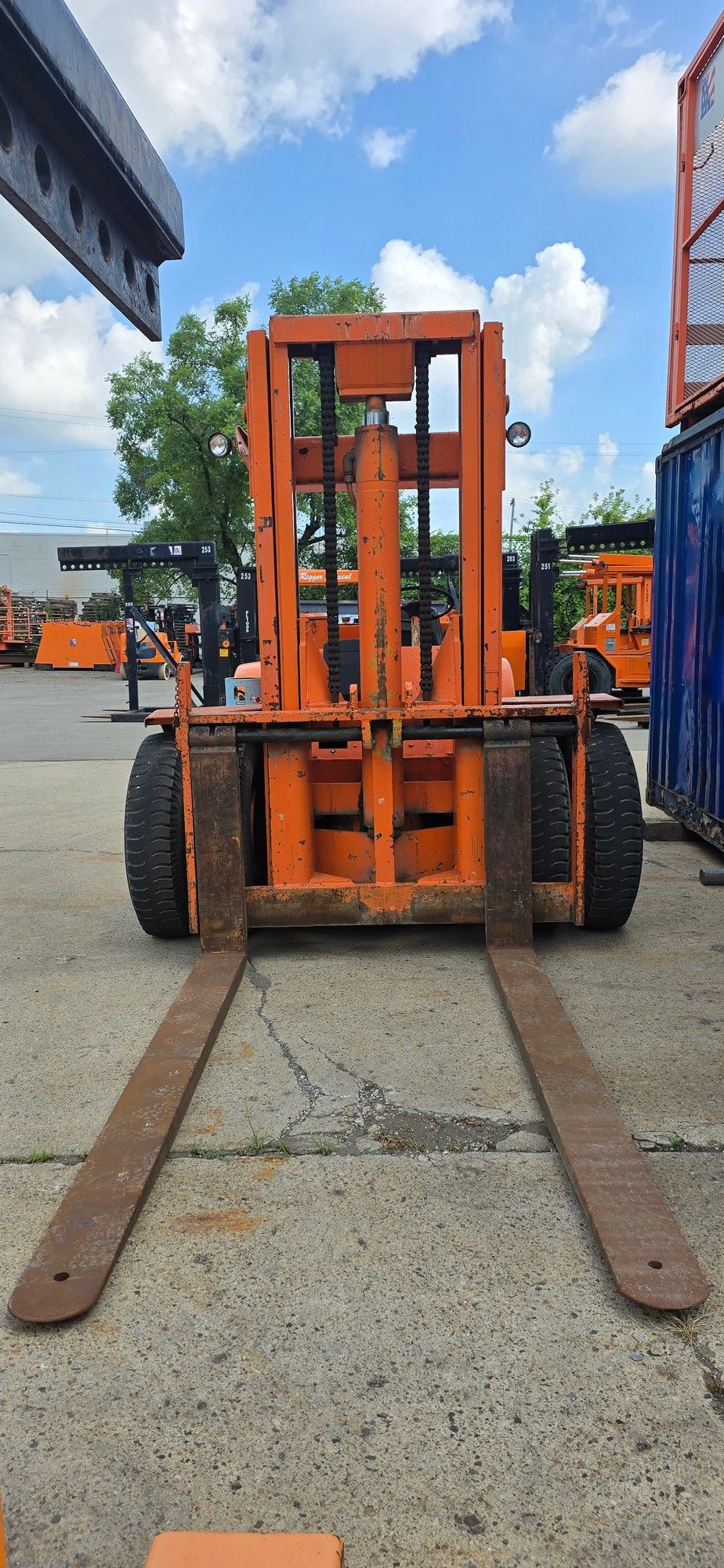 22,500 lb Hyster Forklift For Sale