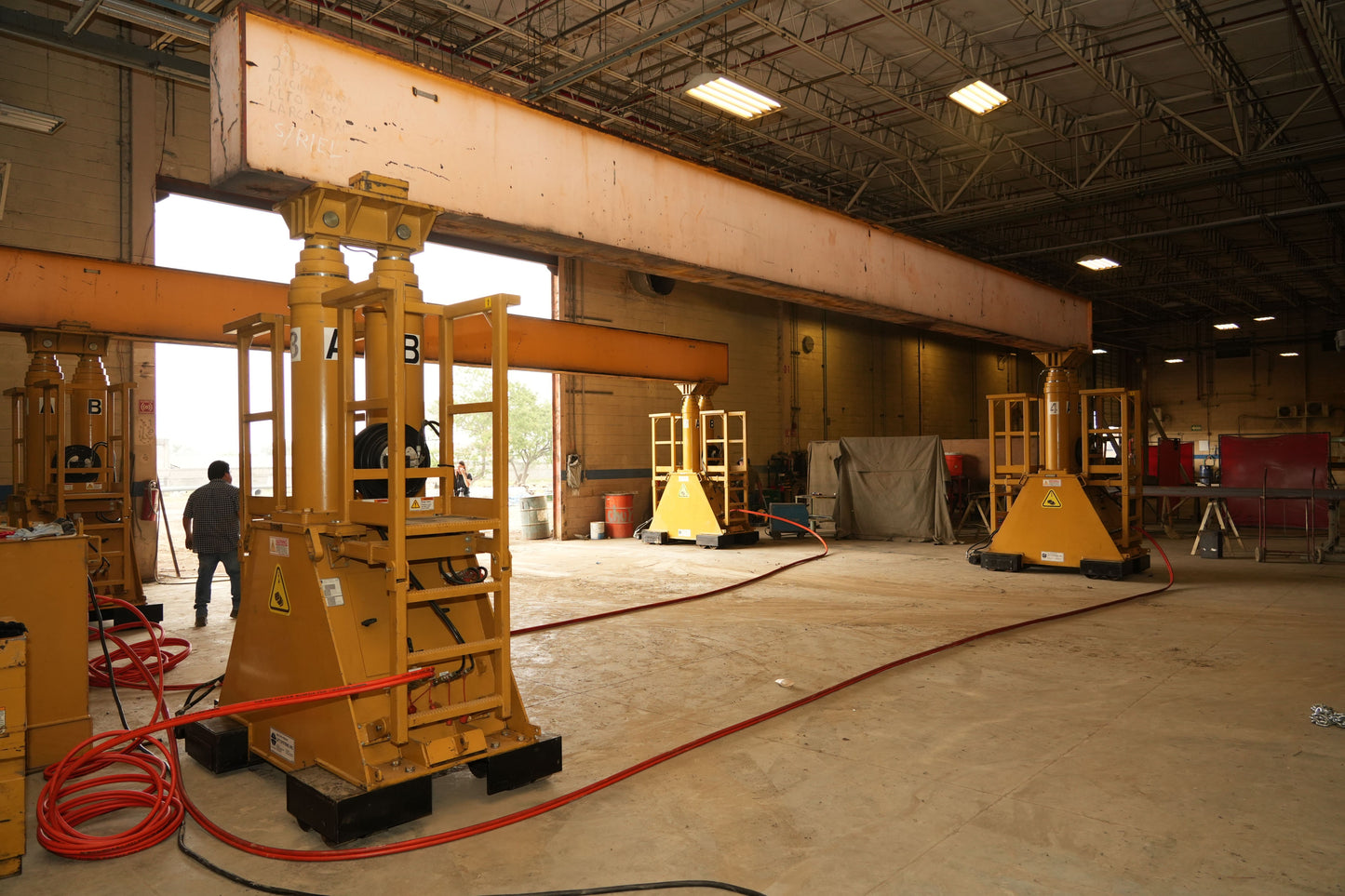 800 Ton Lift Systems Hydraulic Gantry For Sale