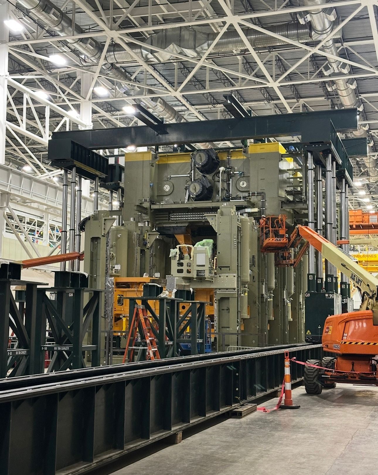1,200 Ton Riggers Manufacturing Gantry For Sale