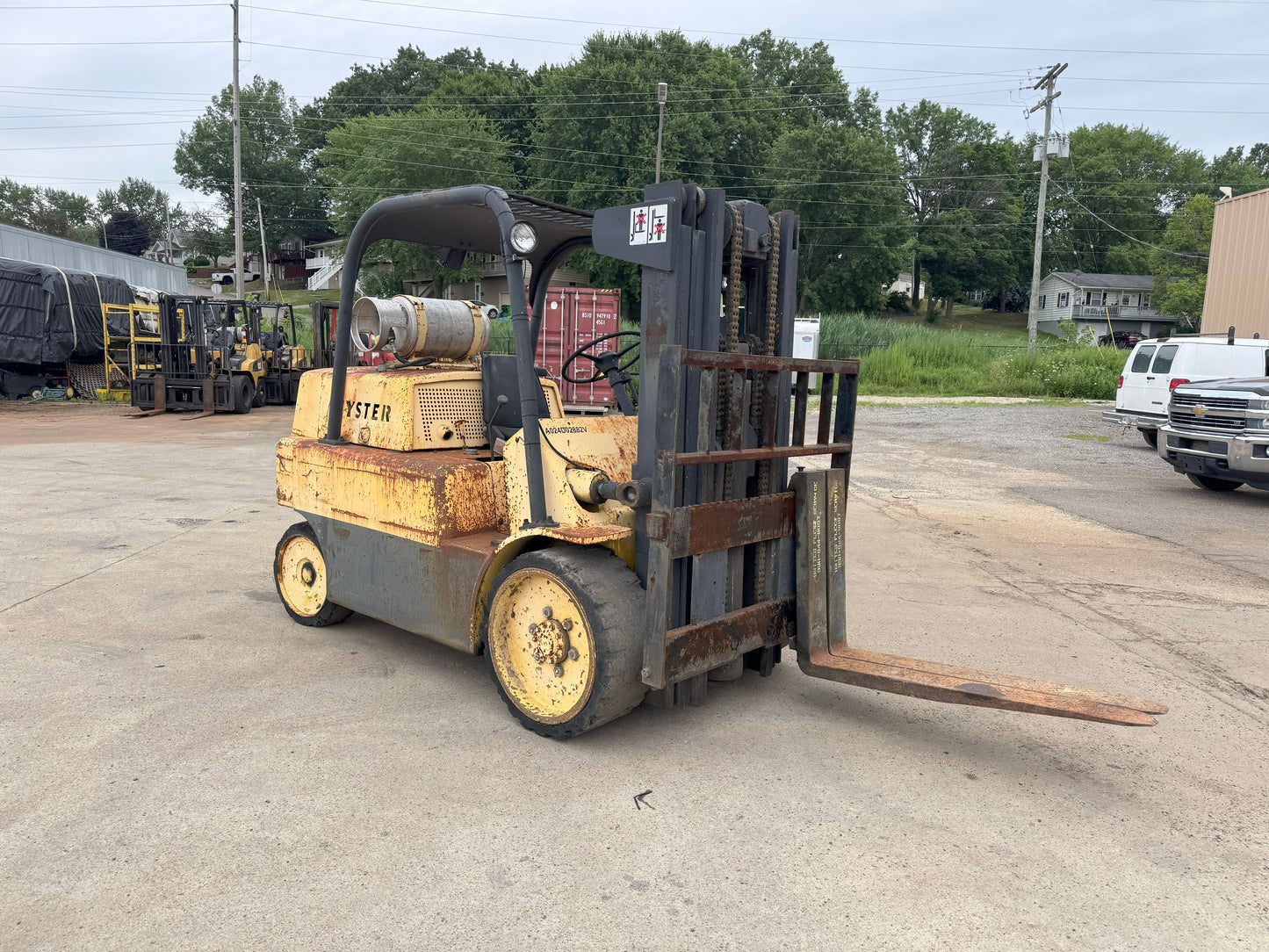 15,000 lb Hyster Forklift For Sale