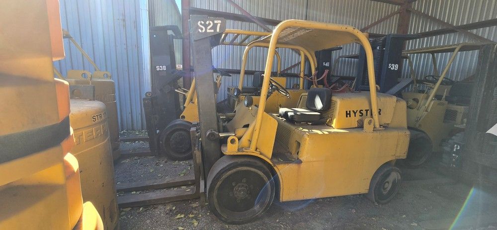 15,000 lb Hyster S150A Forklift For Sale