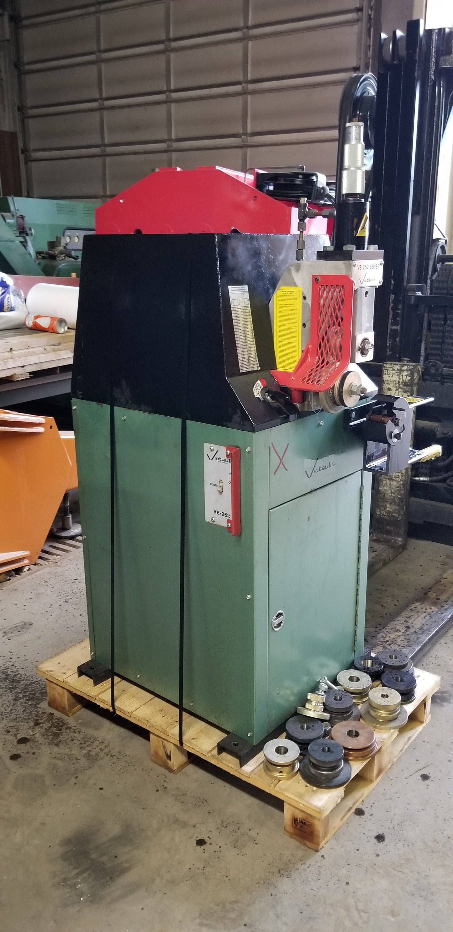 Victaulic Hydraulic Self-Powered Roll Groover For Sale