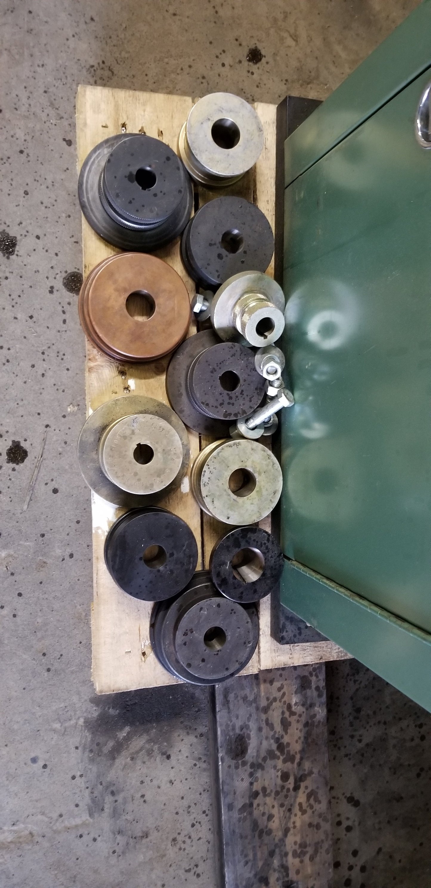 Victaulic Hydraulic Self-Powered Roll Groover For Sale