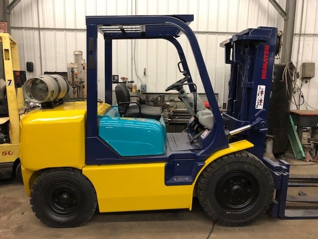 8,000lb Komatsu Forklift For Sale 4 Ton