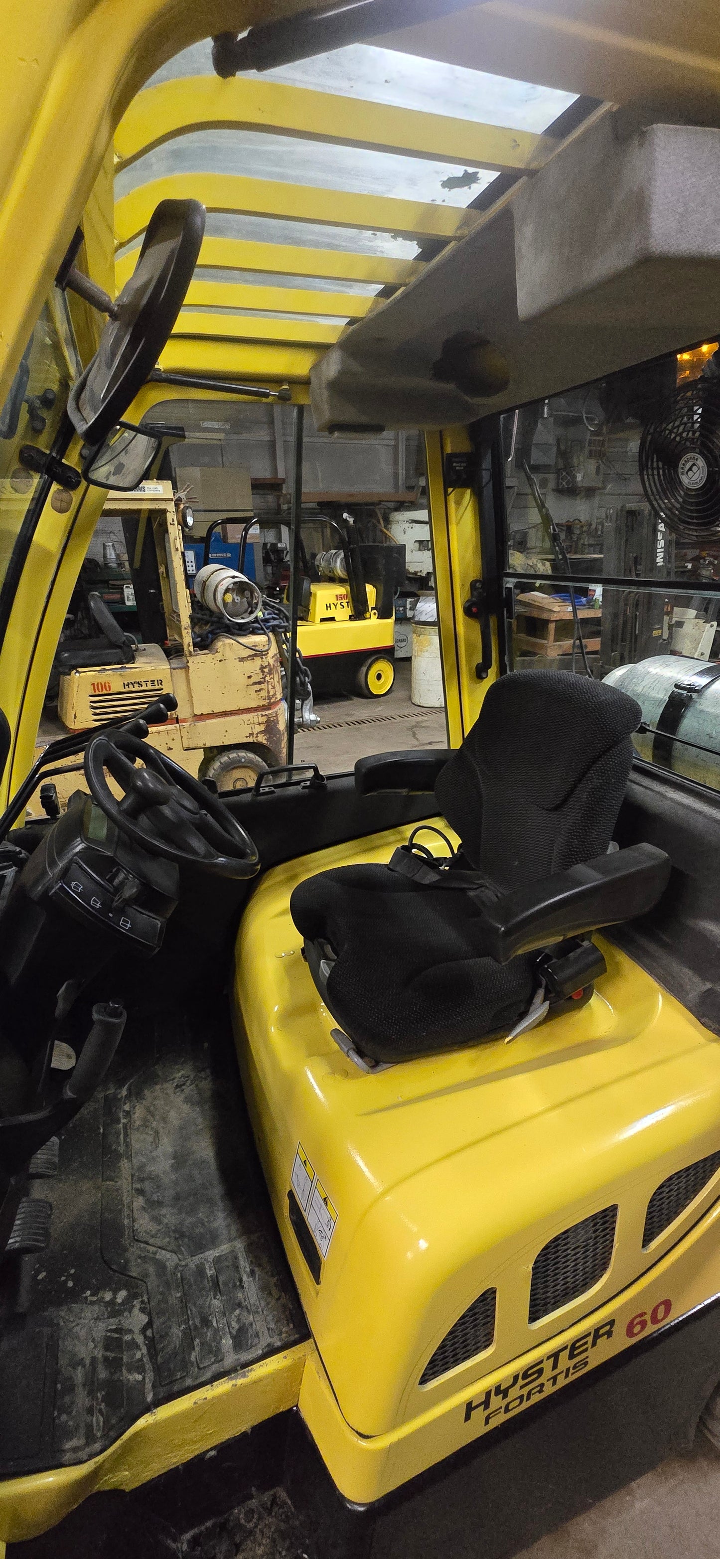 6,000 lb Hyster Forklift For Sale
