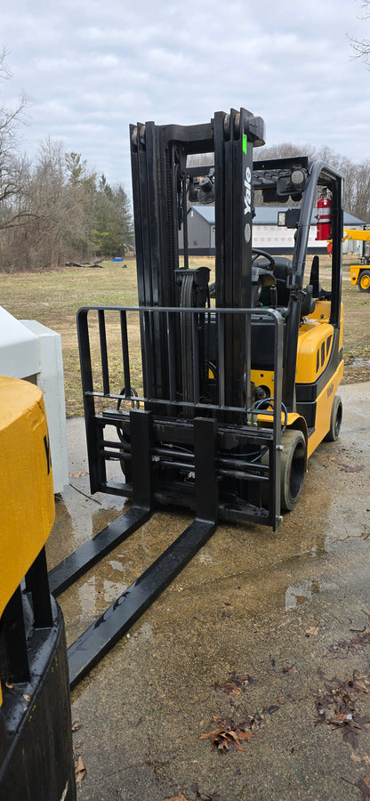 7,000 lb Yale Forklift For Sale