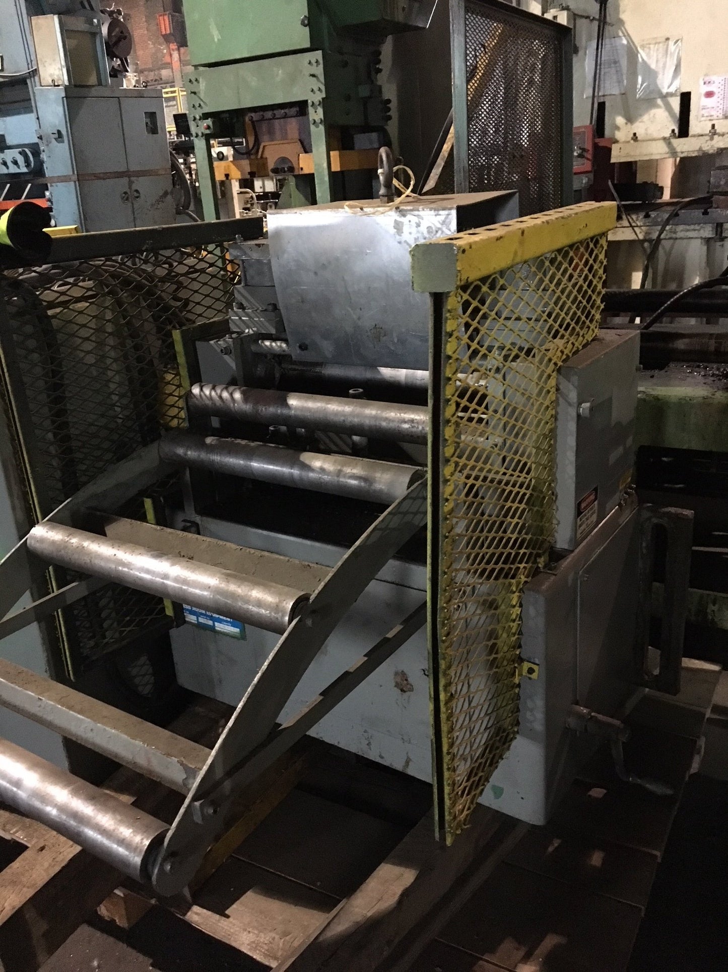 18″ Wide Dallas Industries Press Mount Servo Feeder For Sale