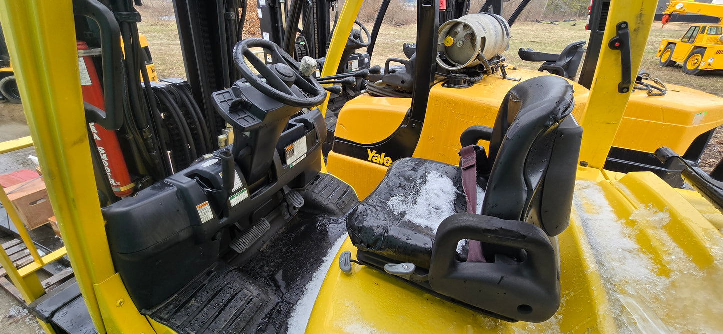 8,000 lb Hyster Forklift For Sale
