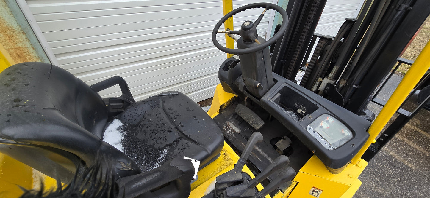 8,000 lb Hyster Forklift For Sale