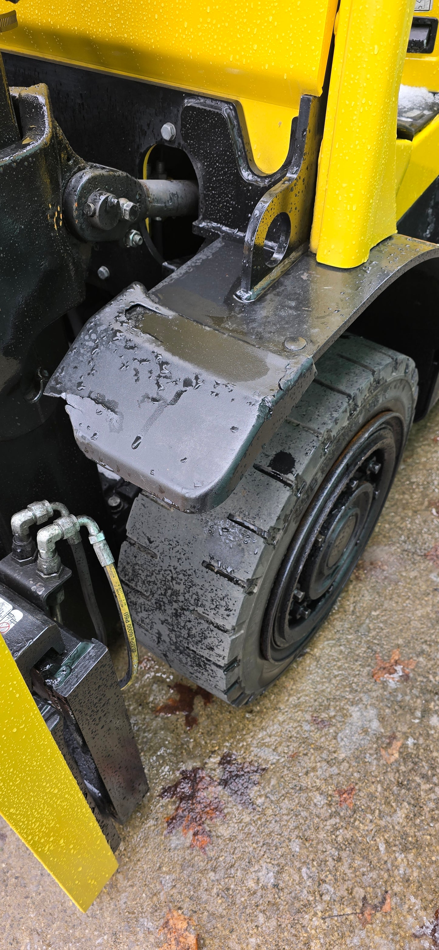 8,000 lb Hyster Forklift For Sale