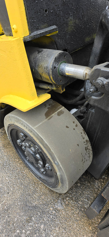 8,000 lb Hyster Forklift For Sale