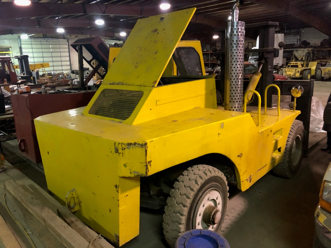 60,000lb Forklift For Sale Apache