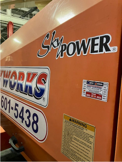 JLG 60' Manlift For Sale