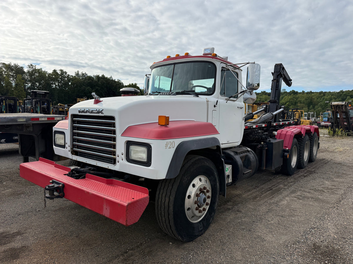 2002 Mack Hook Truck